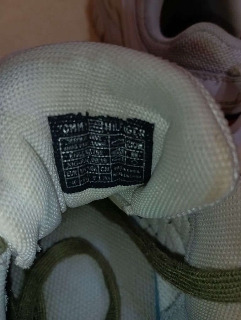 Hilfiger N 40 - 29 лв