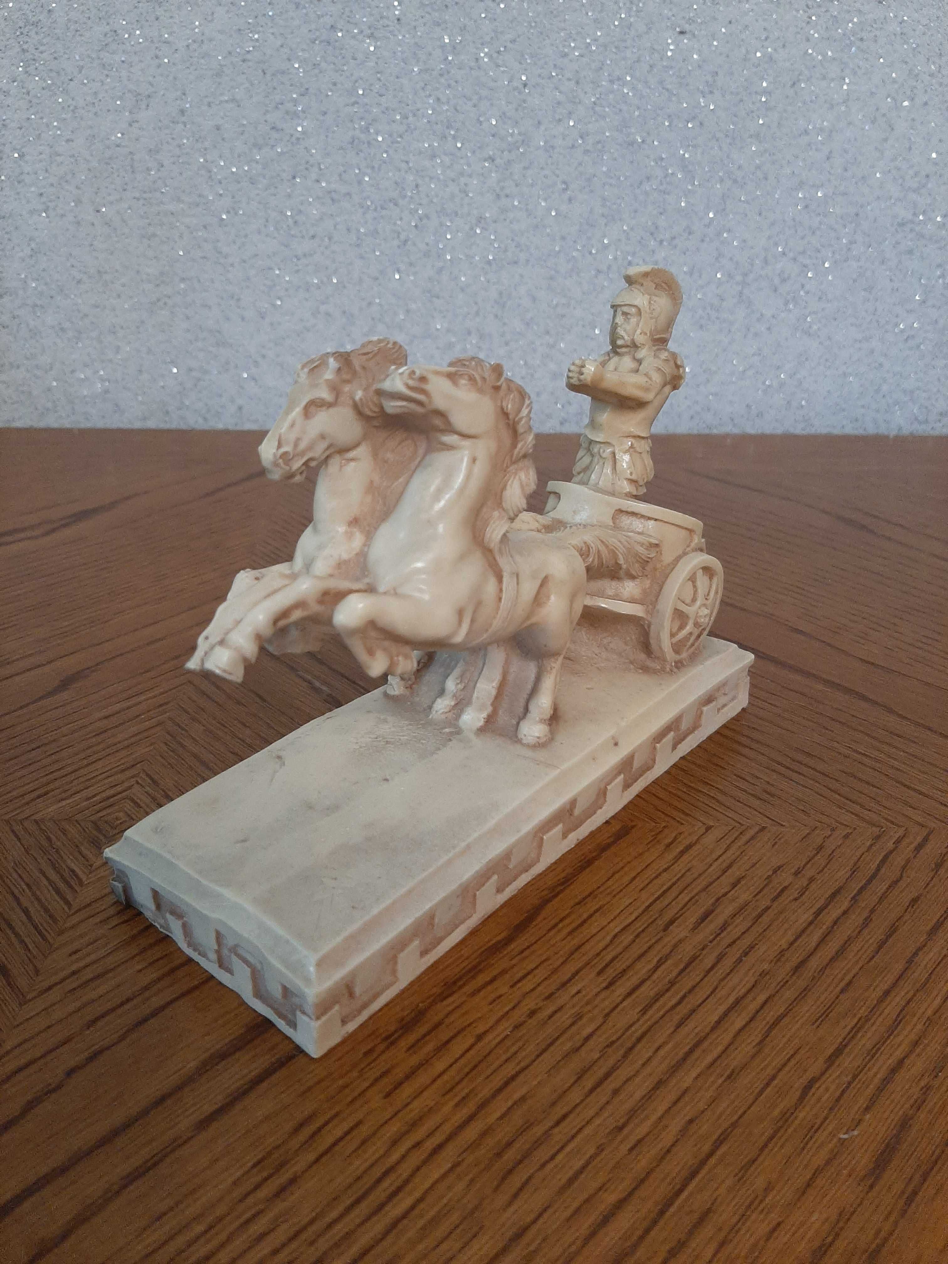 Obiect de decor  - car de luptă roman