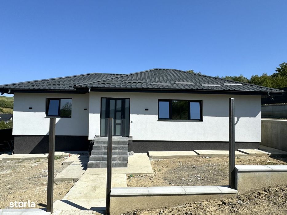Langa ASFALT! CANALIZARE! Casa 4 camere, Valea lupului