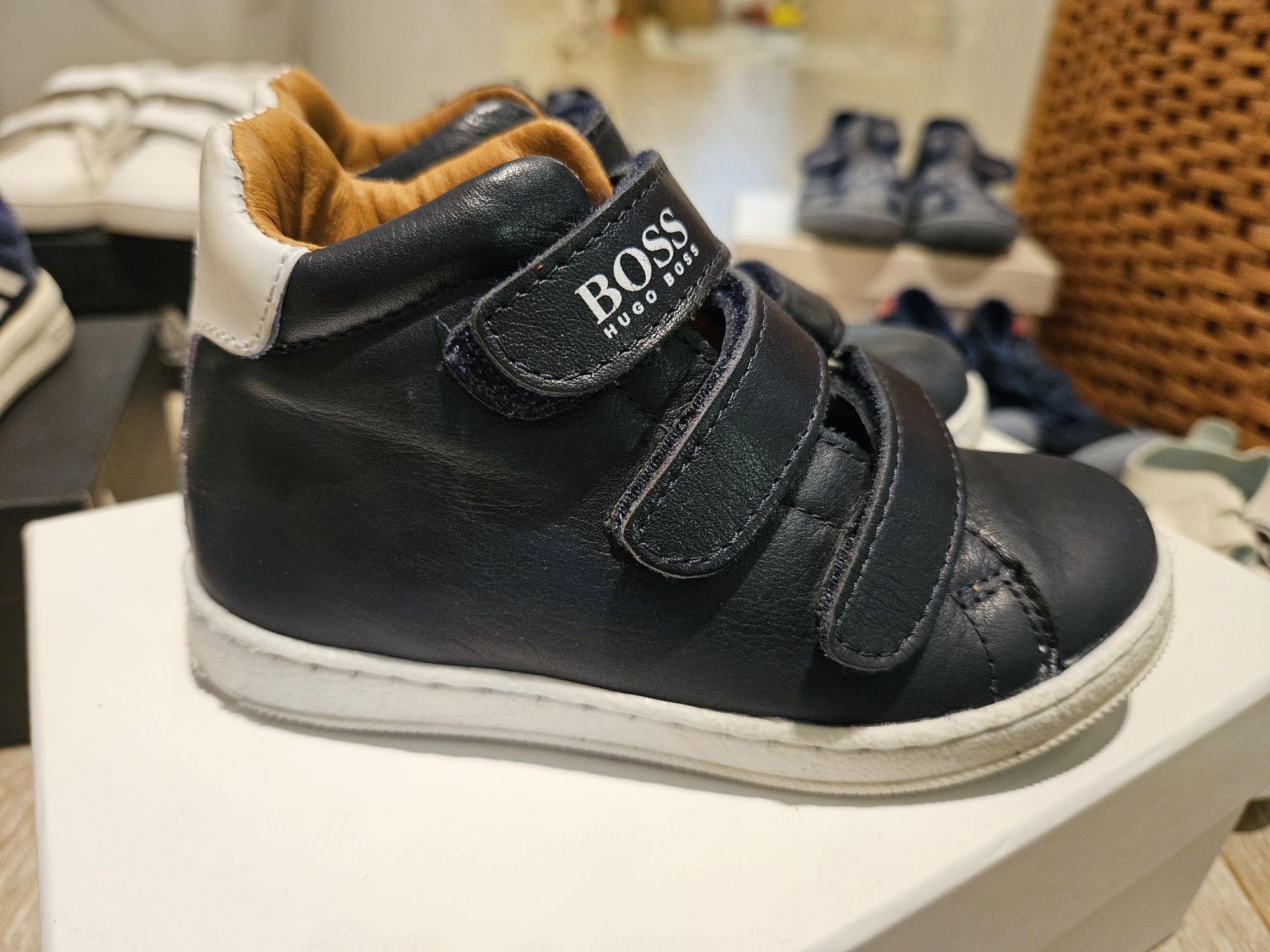 Боти Hugo Boss от естествена кожа