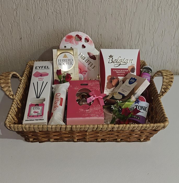 Coș cadou FOR WOMAN