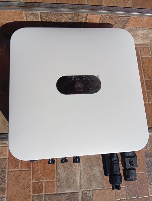 Invertor Huawei 4kw