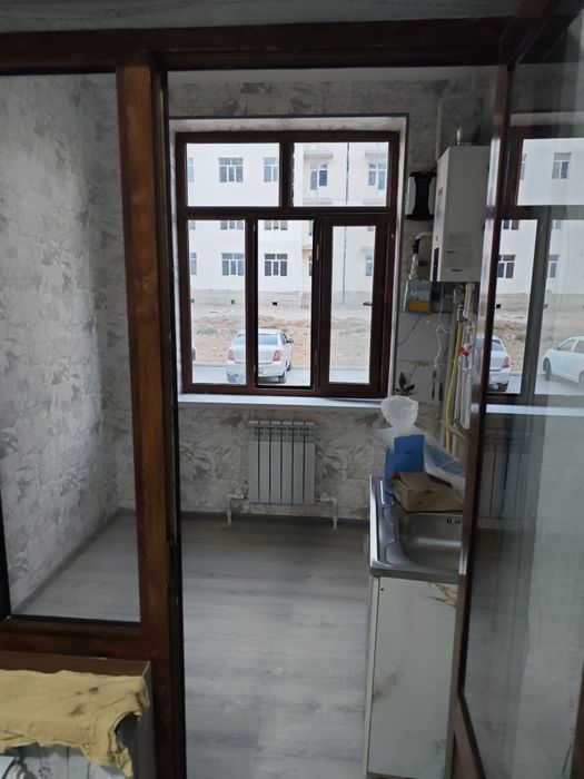 Zarafshon 14-kvartalda 3xona qilingan yangi yevroremonti kvartira