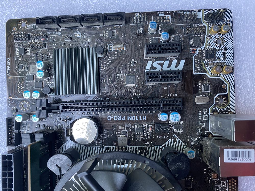 Placa de baza -Msi H110M Pro D 1151, Intel G4400 /8Gb ram