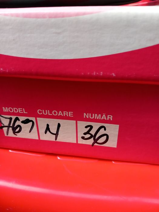 Pantofi sandale mar. 36 piele