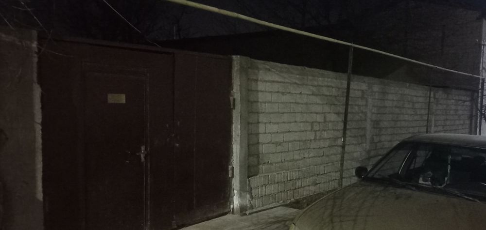 6 sotik uchastka sotiladi