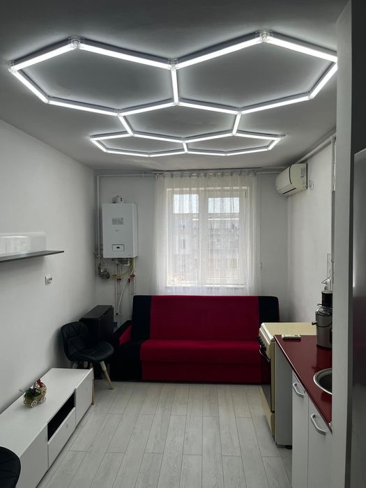 Garsoniera de închiriat/ B-dul Ferdinand