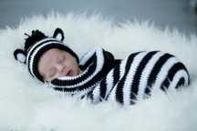 Costum bebe pentru sedinta foto Zebra