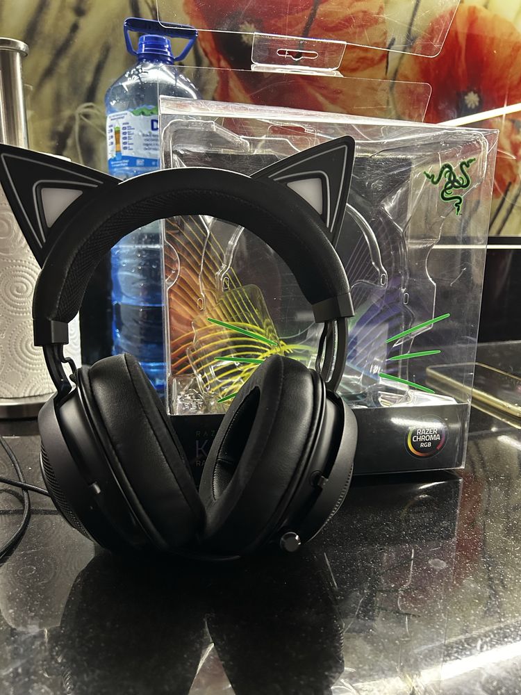 Слушалки Razer Kraken kitty edition gaming headset