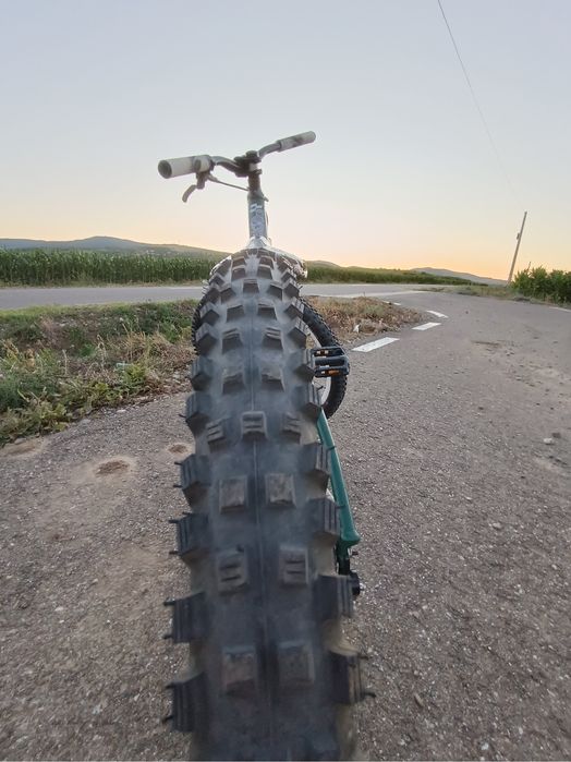schimb cube dirt/freeride