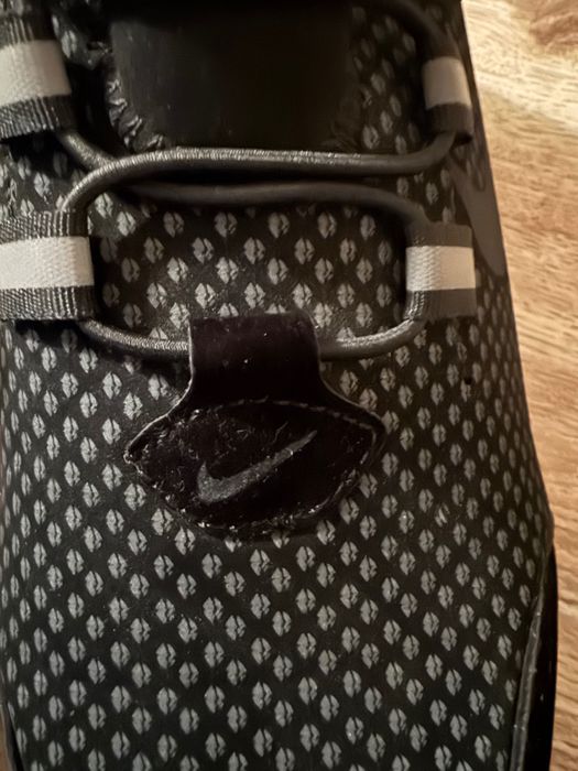 Намаление:Nike-Нови дамски оригинални маратонки 37 номер/неопрен