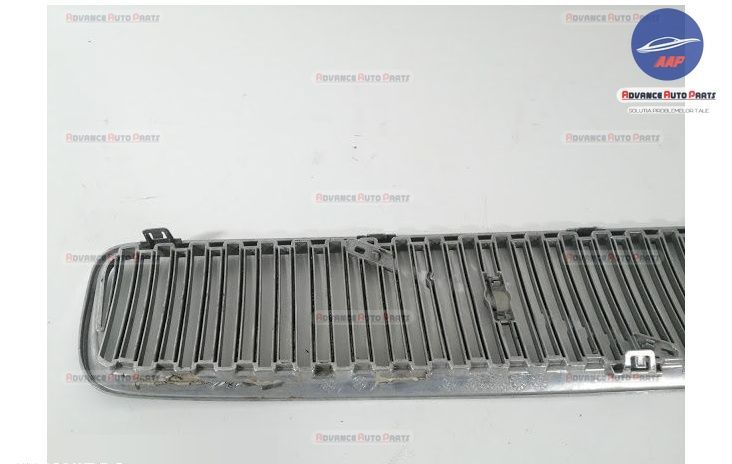 Хромиран Орнамент за Централна Решетка оригинален Волво / Volvo V50 Ор