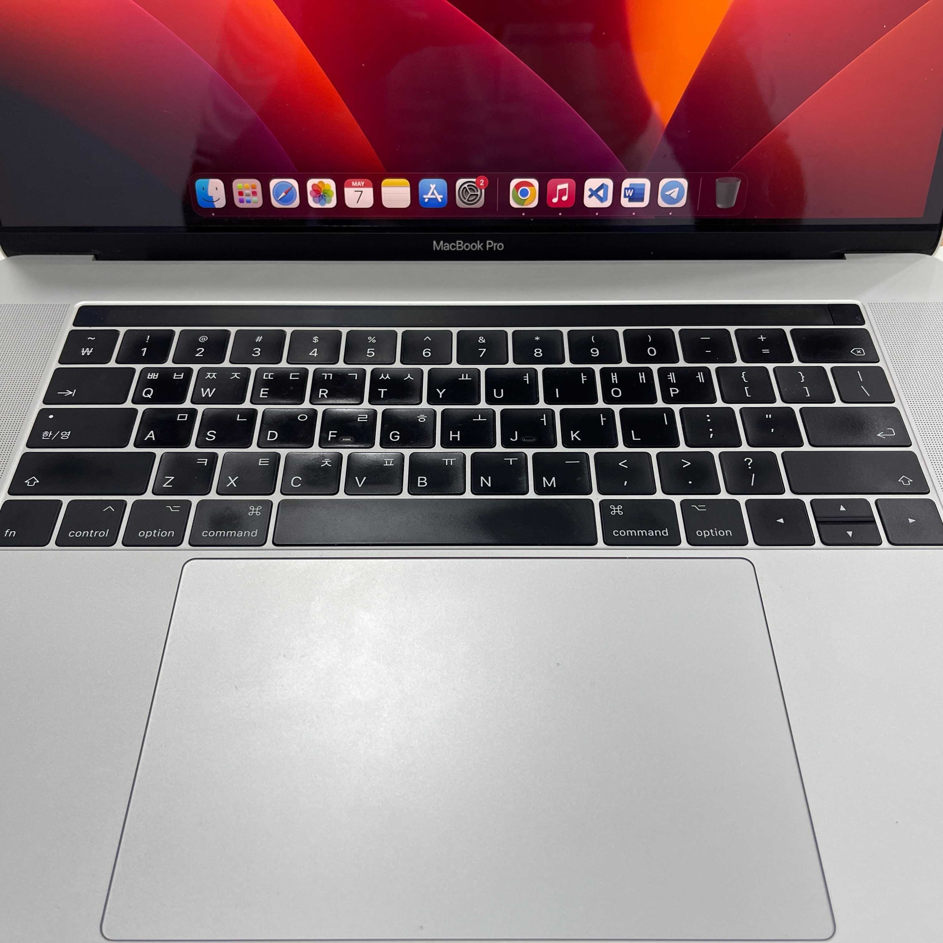 Macbook Pro 15inch 16/512GB 2018 core i7