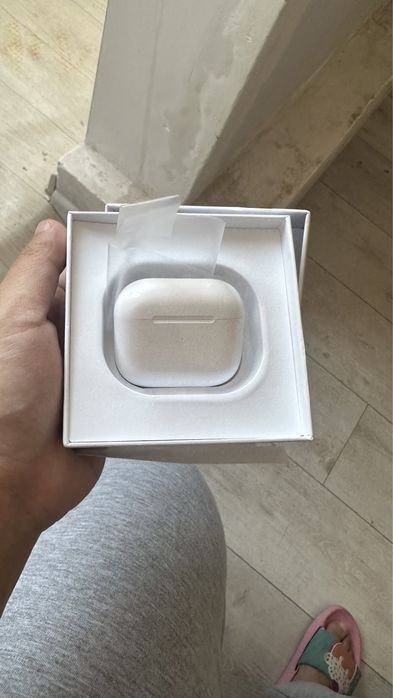 Продам новые китайские аирподсы за 2999 тг!