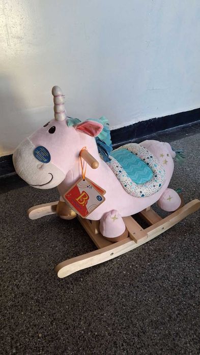 Люлеещ се Rodeo Rocker мек еднорог