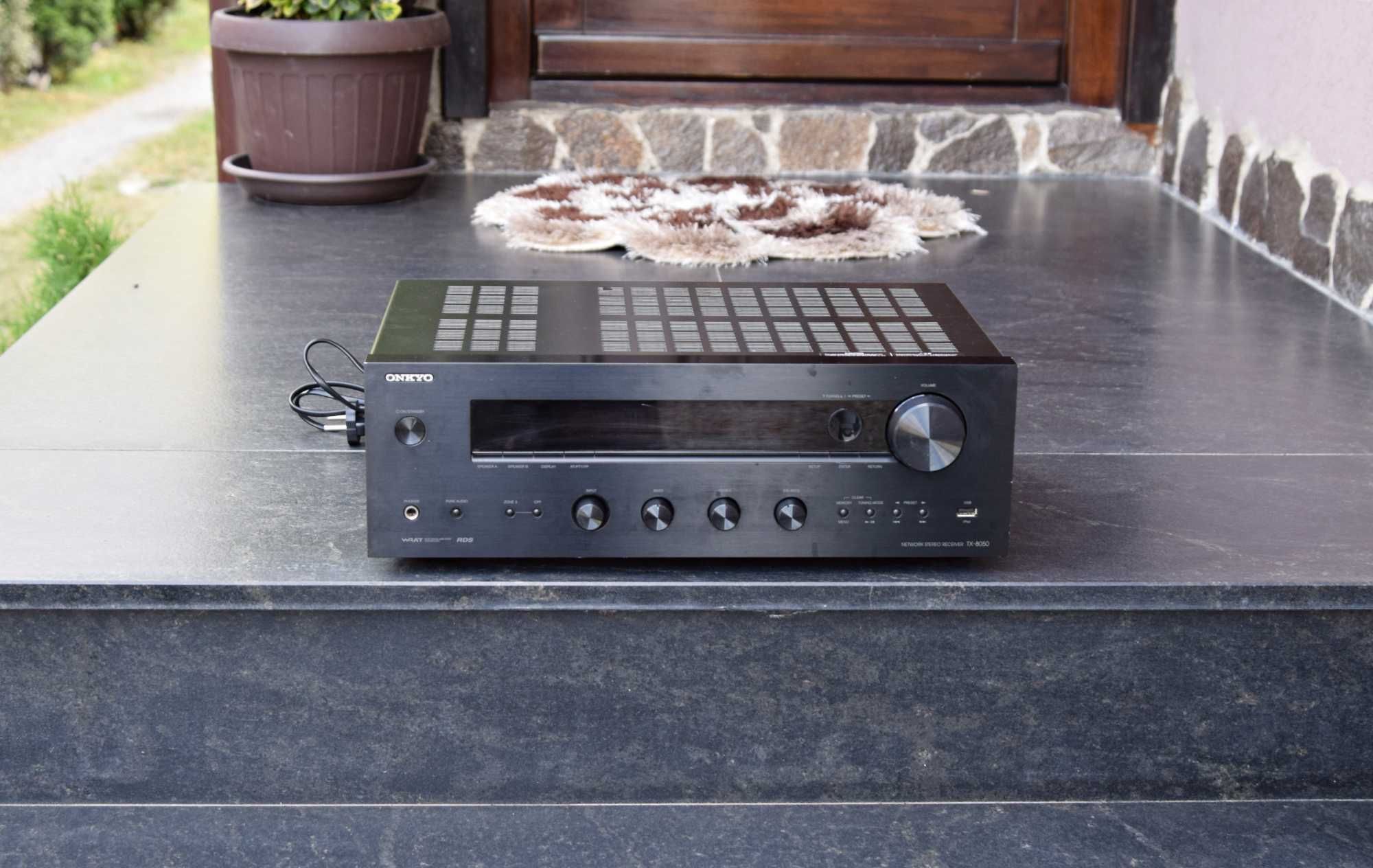 Amplificator Onkyo TX-8050, defect