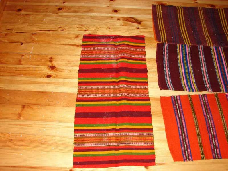автентичен родопски текстил