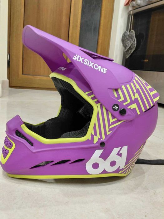 Каска за колело 661