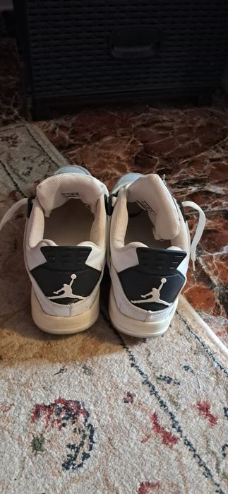 Adidași Nike air