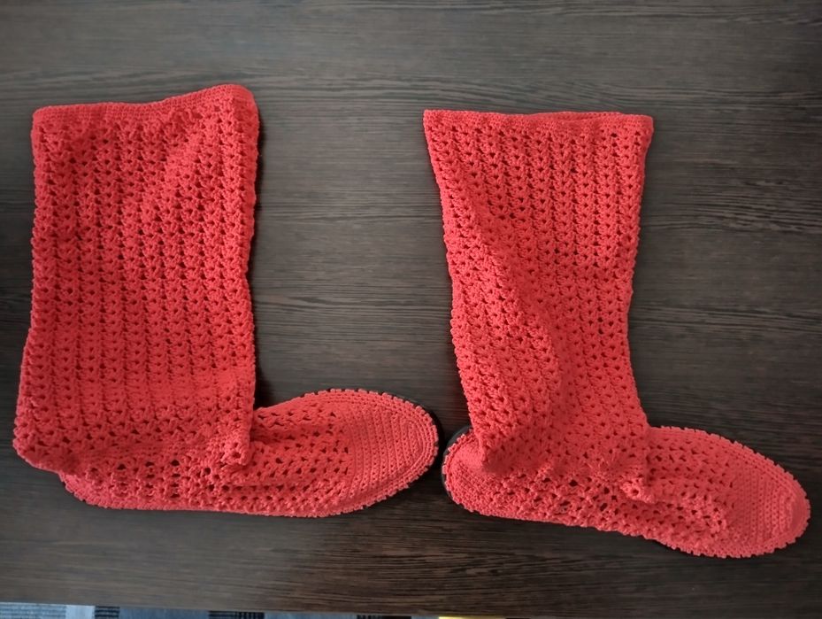 Cizme croșetate noi