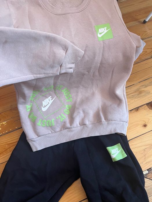 Детски ватиран екип Nike размер 140