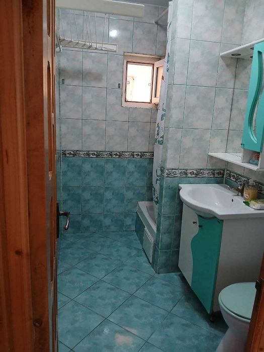 Apartament cu 3 camere, Etaj 1, Zona Industriala, Tecuci