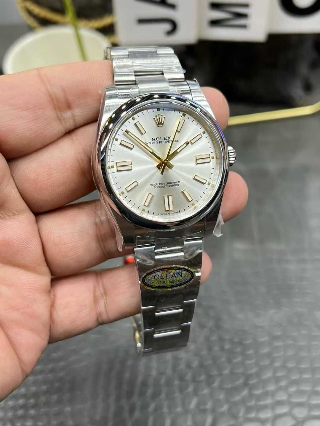 ROLEX Oyster Perpetual 41mm / swiss 3235