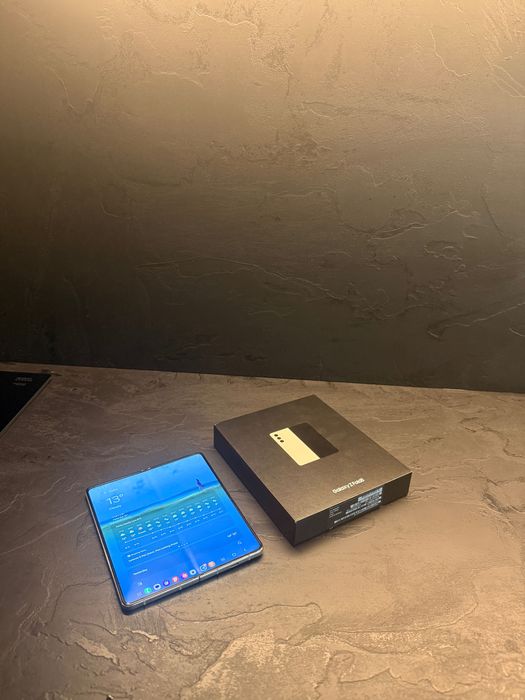 Samsung Galaxy Z Fold 5 в гаранция
