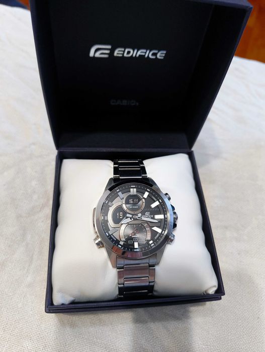 Мъжки часовник Casio Edifice Bluetooth ECB-30D-1A