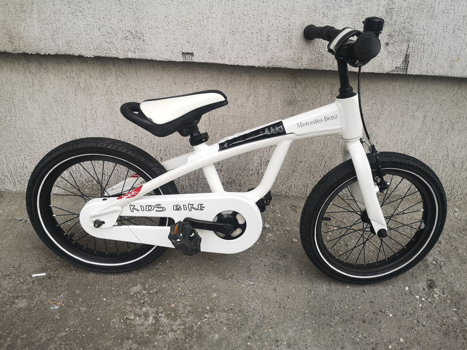 Bicicleta copii Mercedes Benz, 16 zoll, aluminiu, alb, 3 ani+ ,