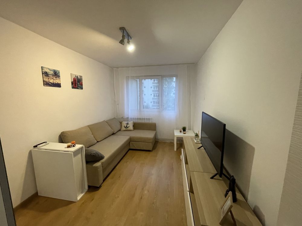 Vand apartament 3 camere zona lujerului, veteranilor