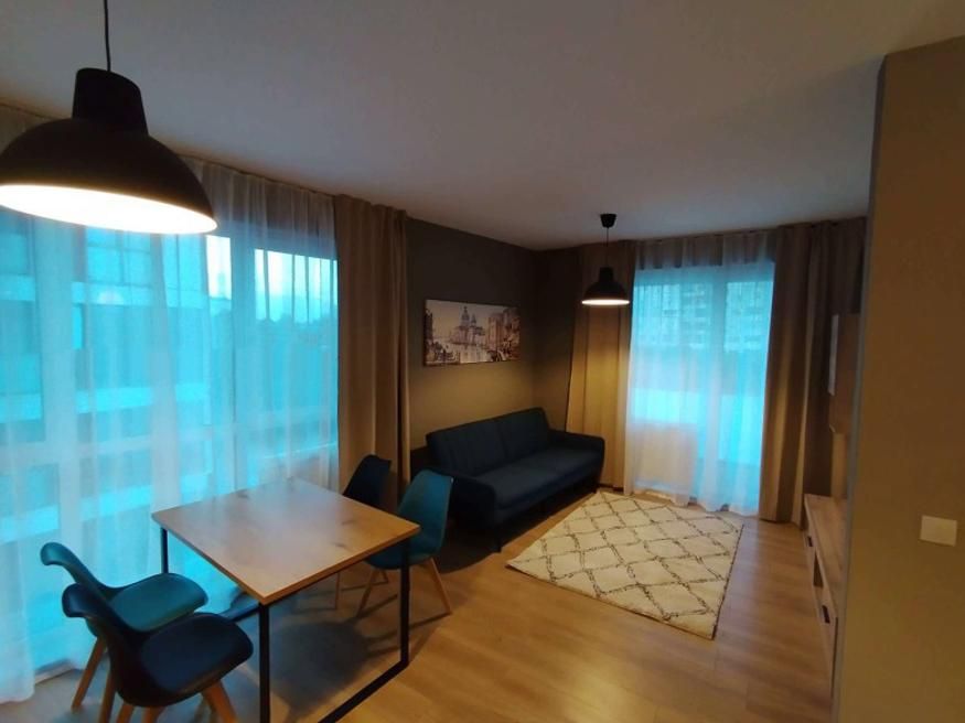 Дава се под наем Двустаен апартамент в София, Връбница 2 - 64 кв.м за 500 € - Снимка #1