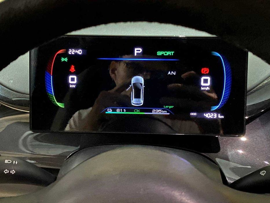 Byd E2 Luxury full