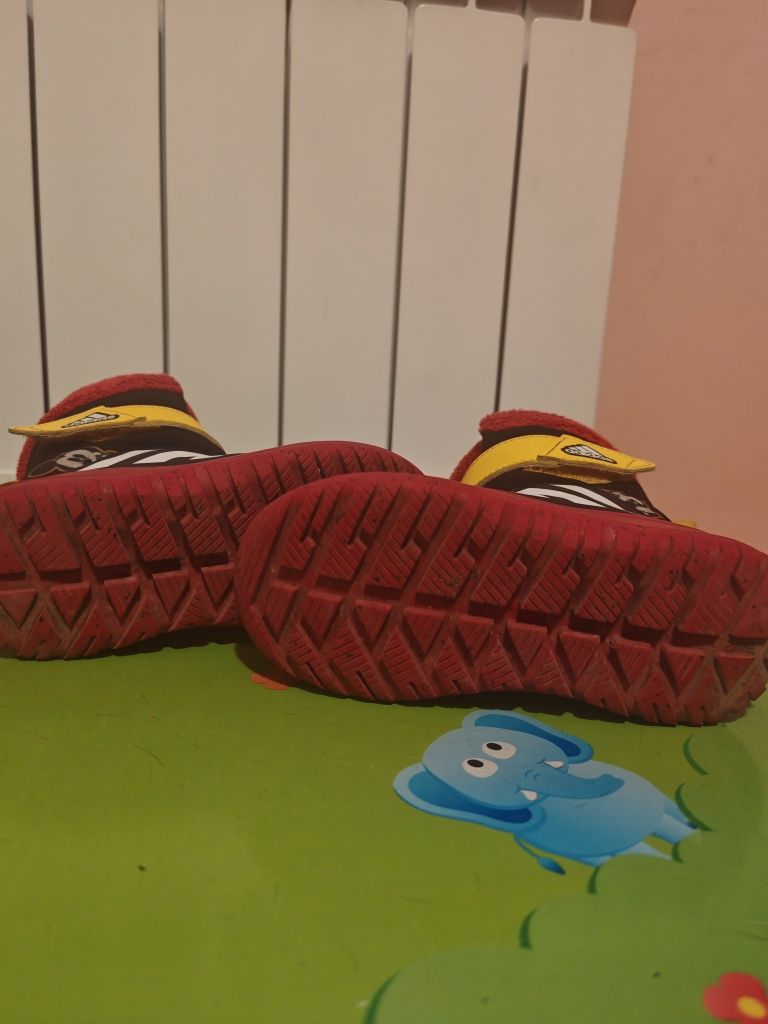 Adidas Winterplay disney