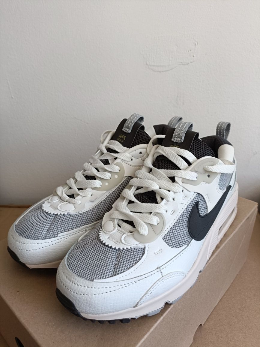 Nike Air Max 90 Futura номер 40 код 23A