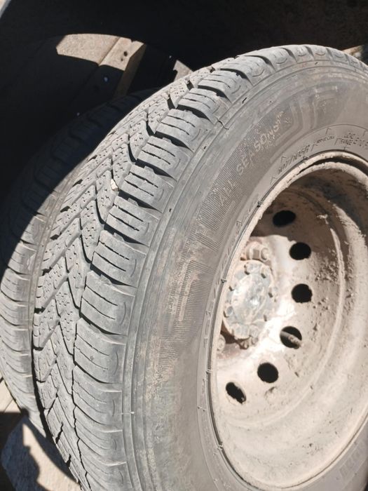 Vând Iveco basculabil !