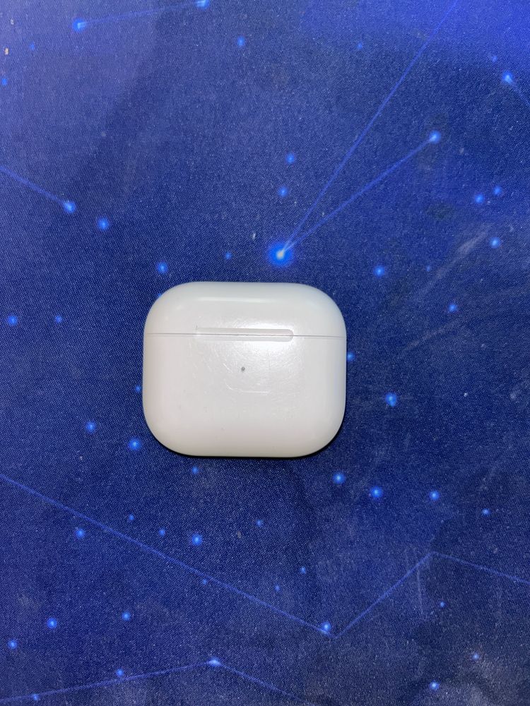 Vand casti airpods3