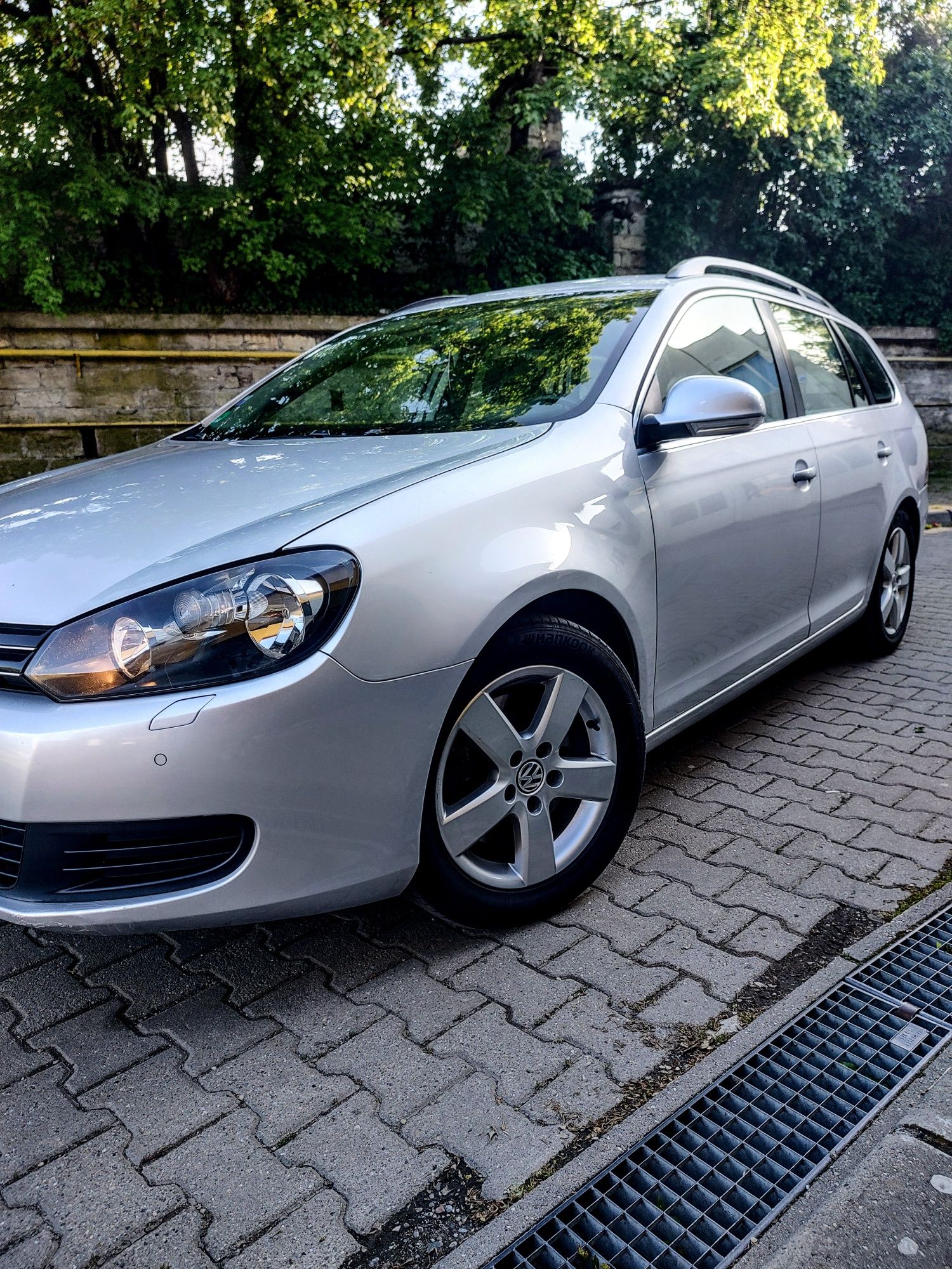 VW Golf VI 2.0 TDI 140 CP