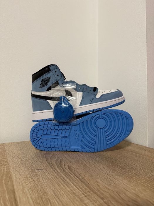 Jordan 1 university blue