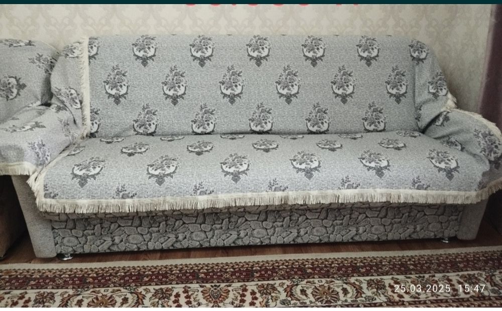 Диван раскладной!+2 кресла