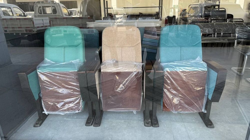 Театральный кресло для активного зала оптом