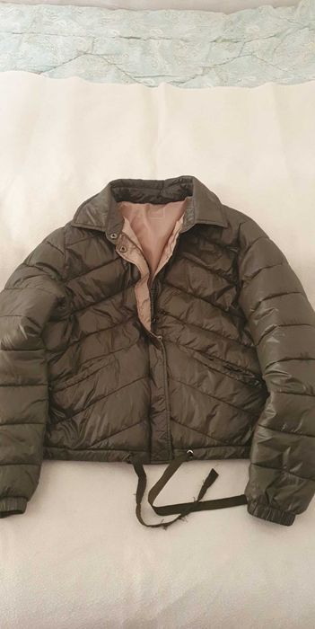 Куртка  L размер 48p