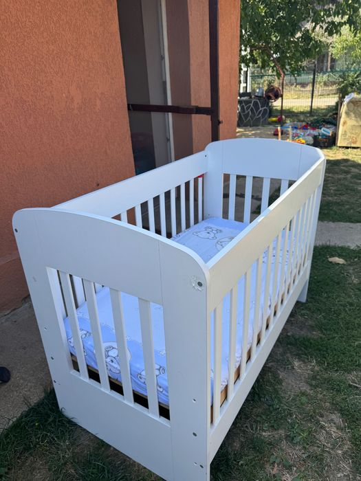 Vand pat pentru bebe doua bucati