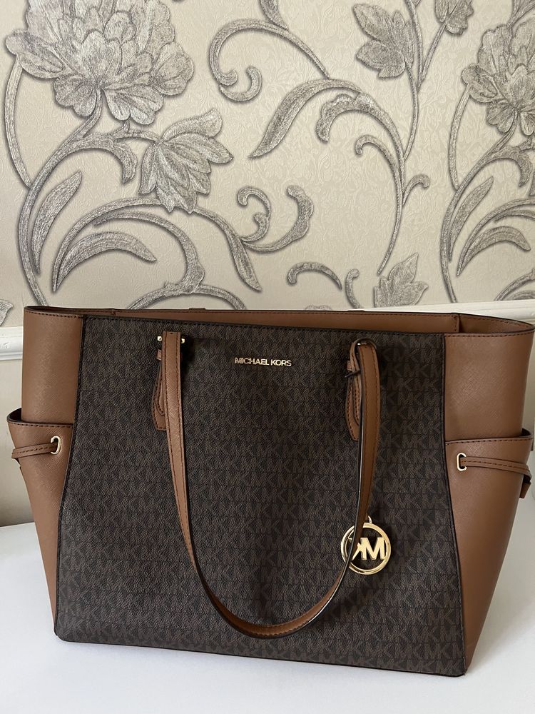 Сумка брендовая .michael kors.
