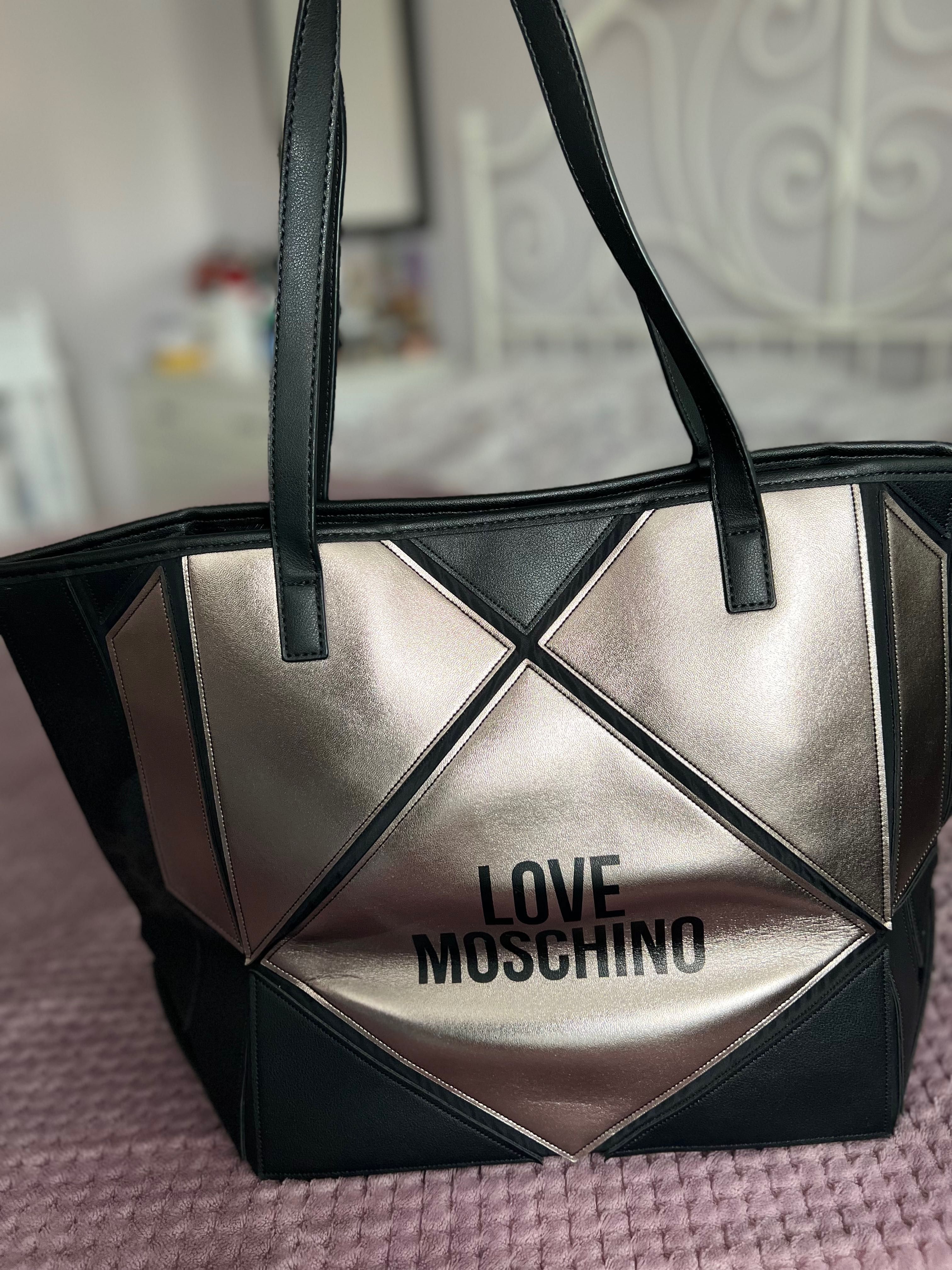 Чанта Love Moschino