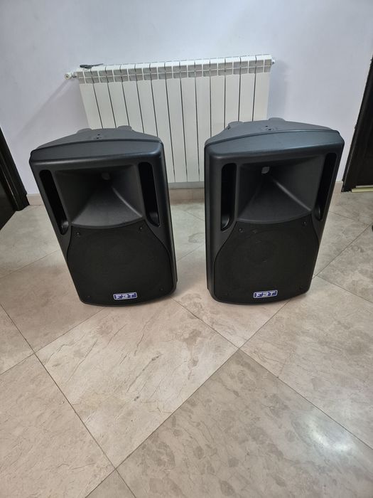 Vand două boxe Fbt himaxx 60 impecabile cu huse originale