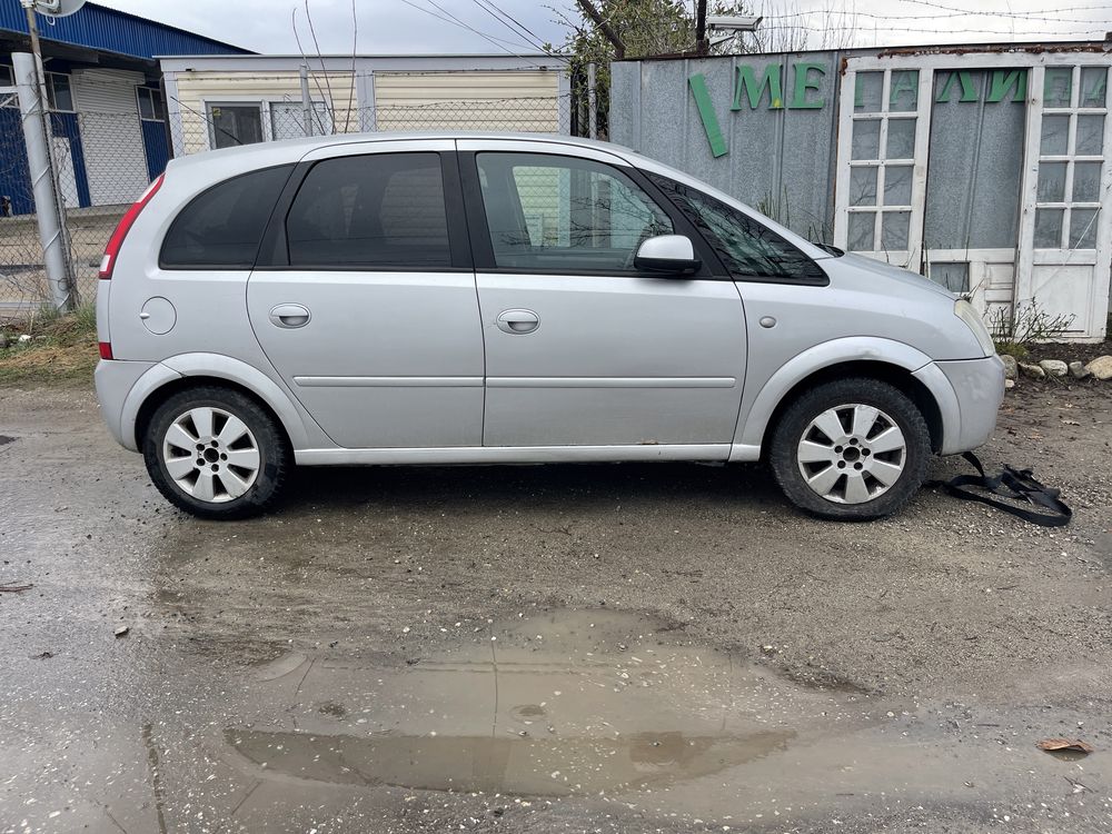 Опел мерива 1.7 цдти на части opel meriva 1.7 cdti na chasti