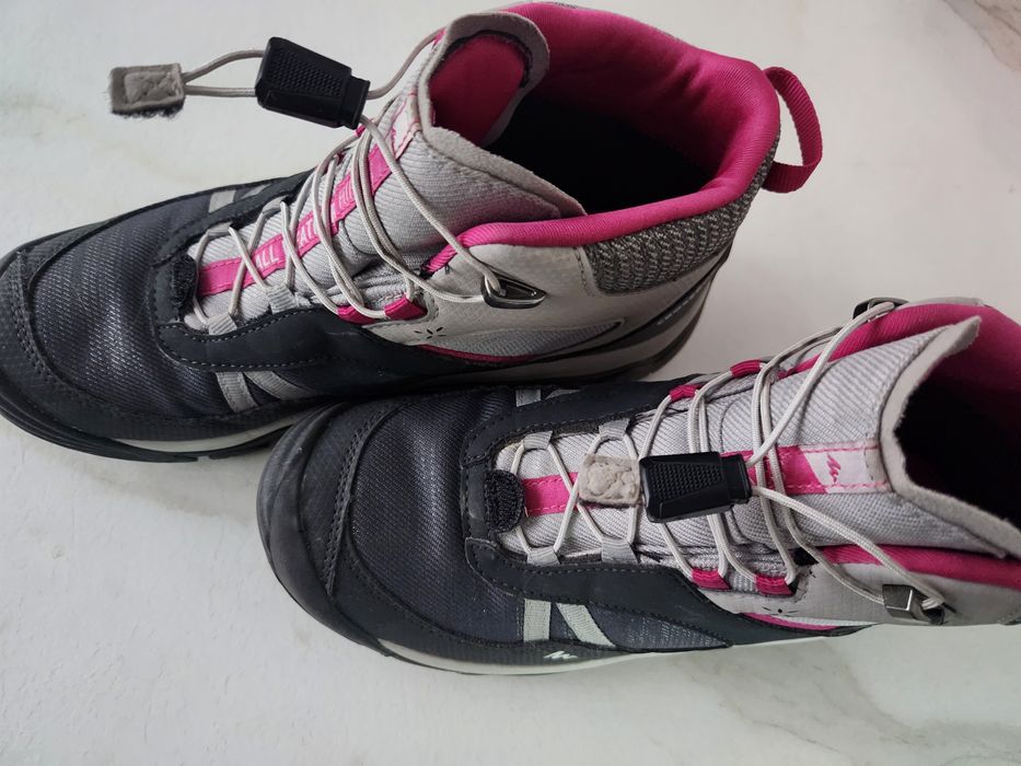 Детски зимни боти