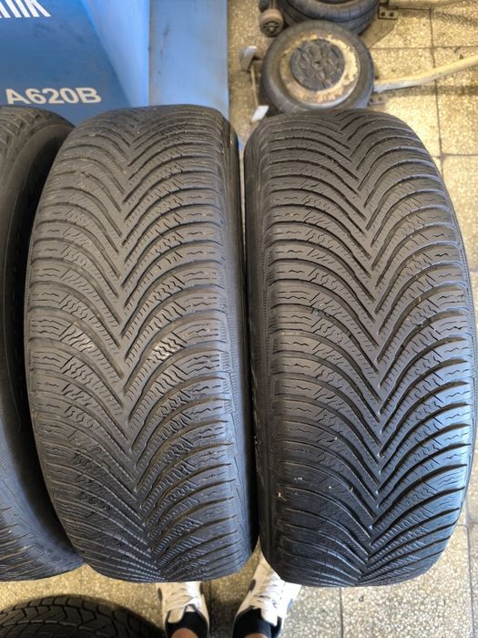 215 65 17 Michelin Зимни 4бр.