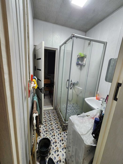 2 xona 3 xona qilingan uy ijaraga beriladi.